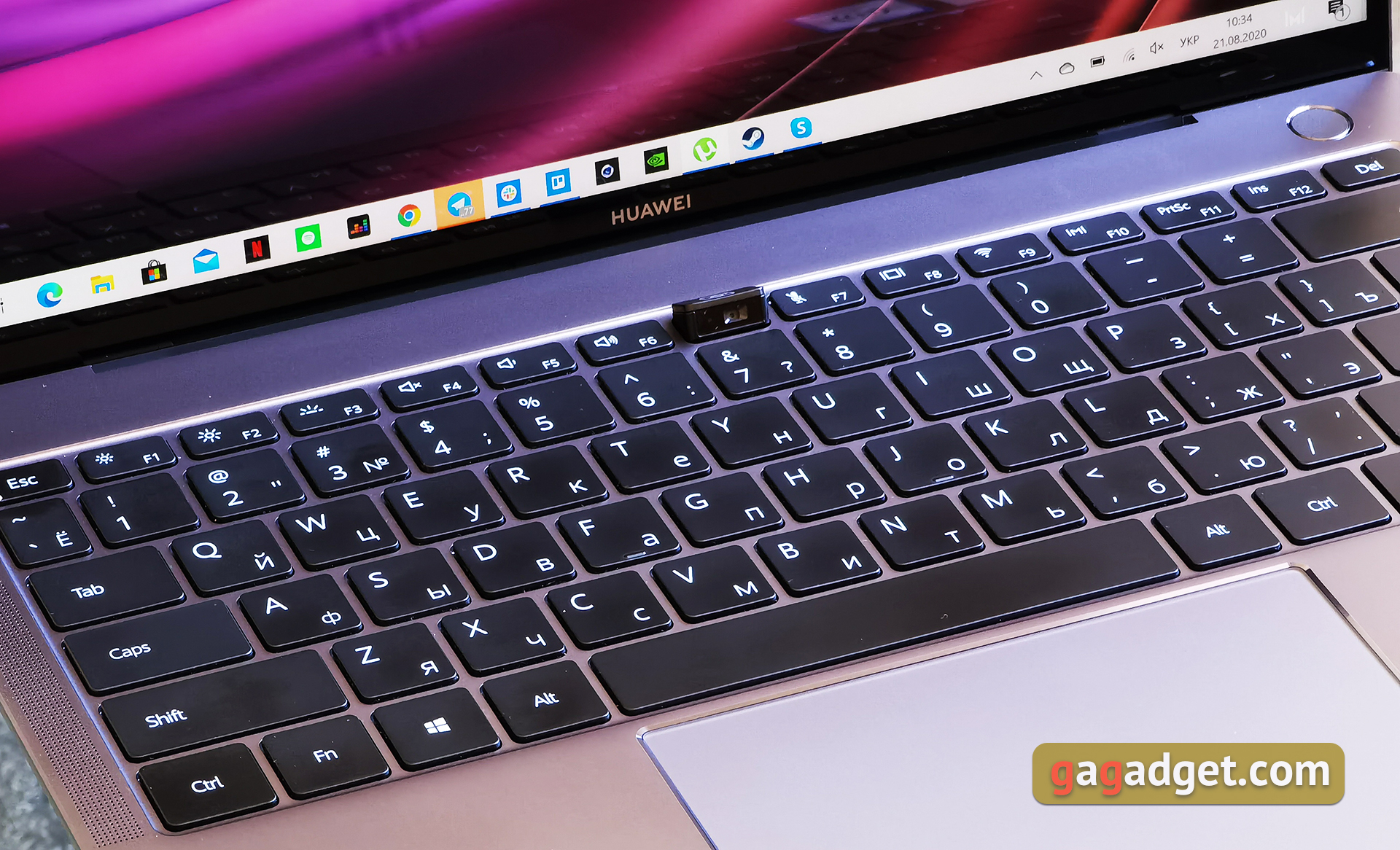 Обзор Huawei MateBook X Pro: флагманский ультрабук с великолепным дисплеем-38