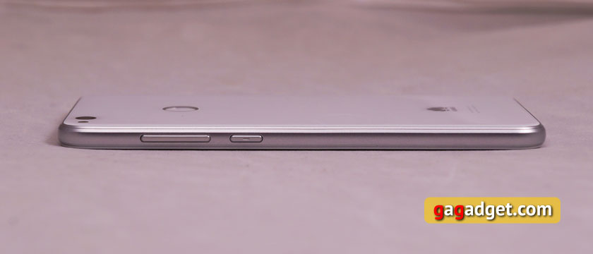 Обзор Huawei P8 Lite 2017: хорошо забытое старое-5