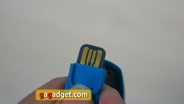 Обзор "умного" браслета Huawei TalkBand B1-9