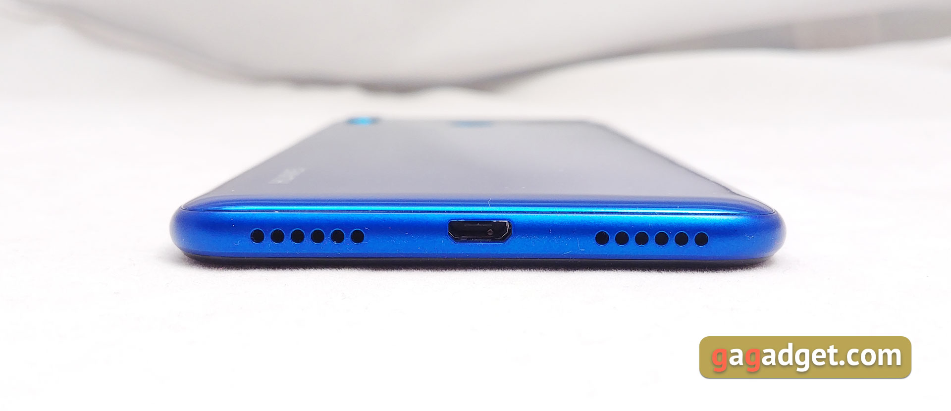 huawei-y7-2019-09.jpg