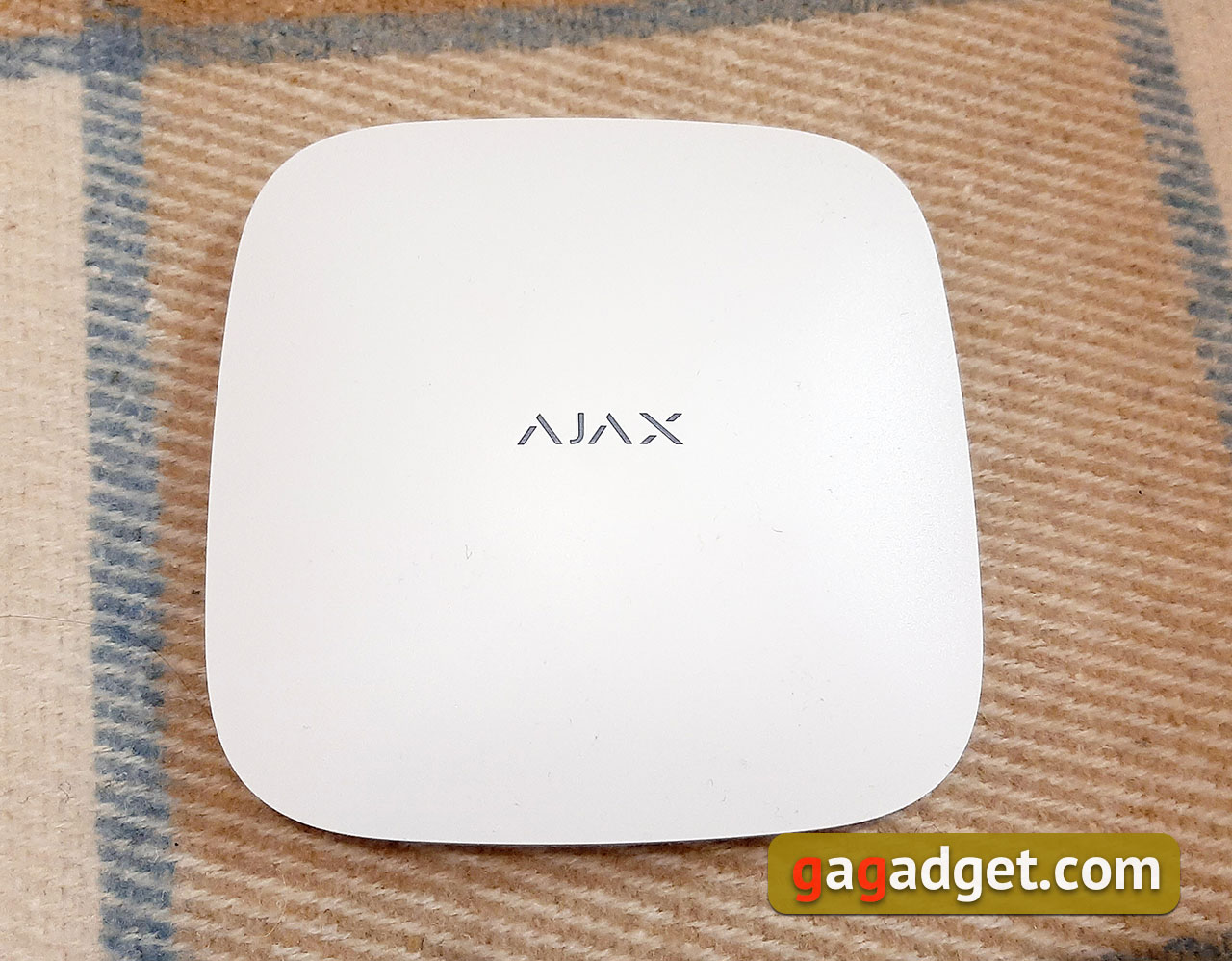 Ajax StarterKit Cam with MotionCam Review: new security features from Ajax Systems-4