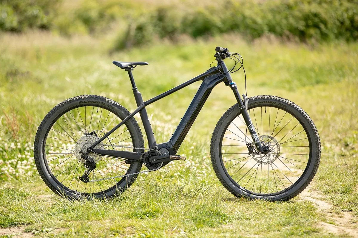 Hybrid E-Bikes
