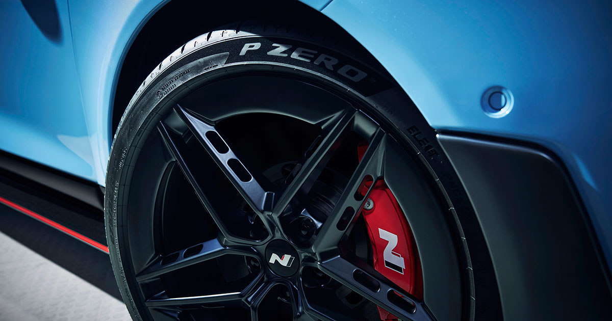 Hyundai Ioniq 6 N wheel calipers