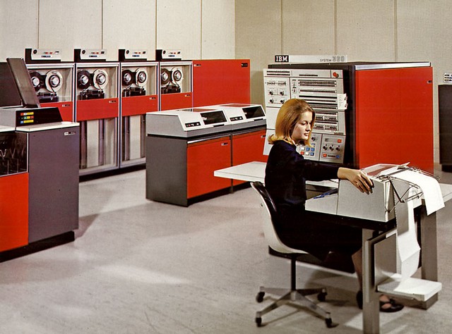 История компании IBM: от табуляторов и ПК до консалтинга и суперкомпьютеров-8 История компании IBM: от табуляторов и ПК до консалтинга и суперкомпьютеров-8