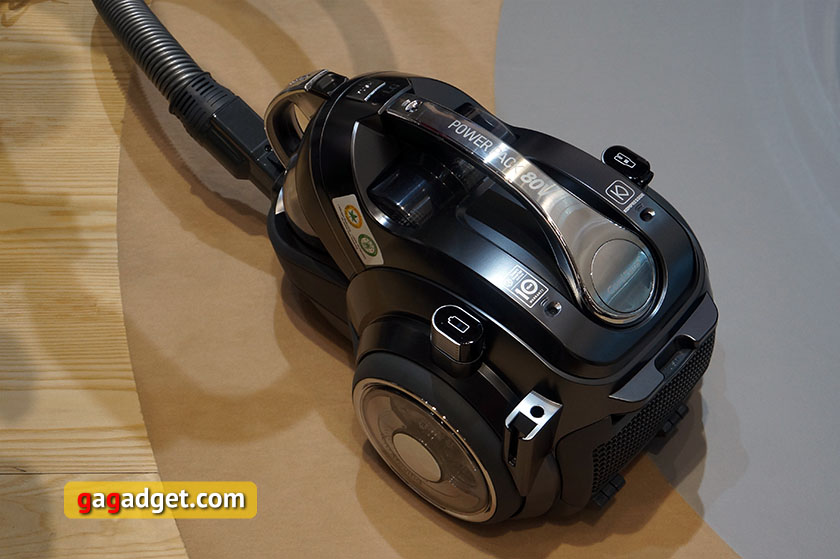 IFA 2015: стенд LG своими глазами-33