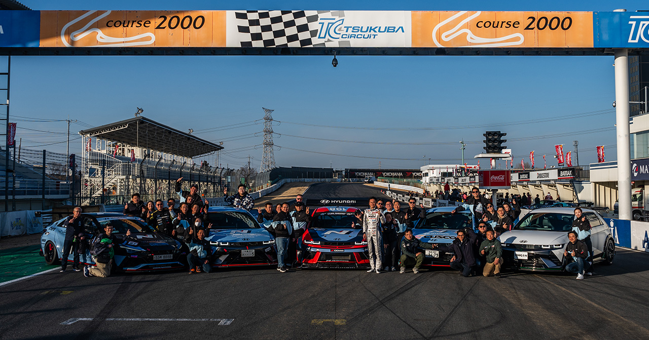 Hyundai IONIQ 5 N at the races.