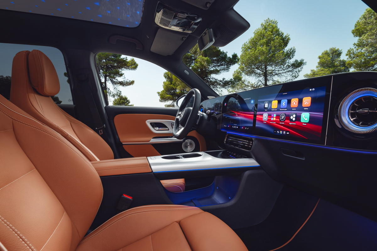 Інтер'єри Mercedes-Benz GLB
