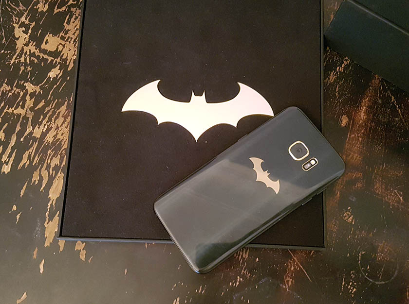 Samsung Galaxy S7 edge Injustice Edition своими глазами