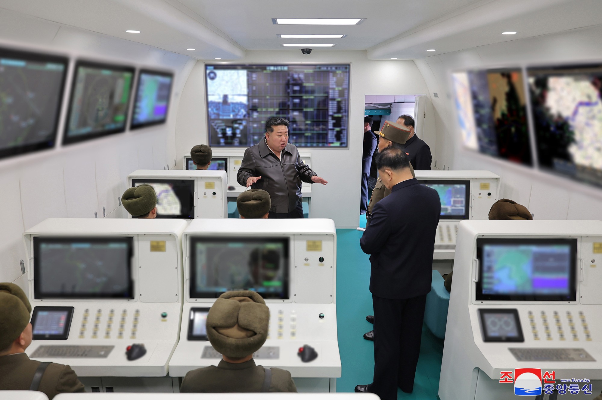 Перший північнокорейський літак ДРЛВ. Ілюстрація: KCNA
