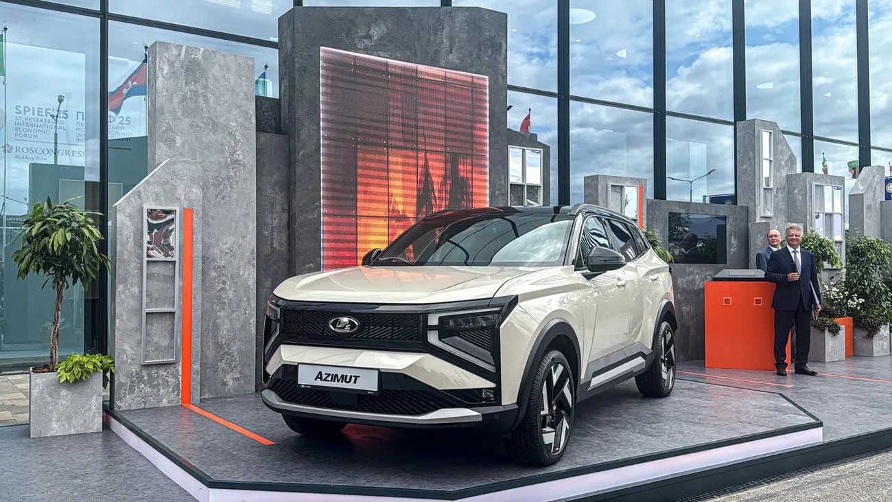 LADA Azimut model