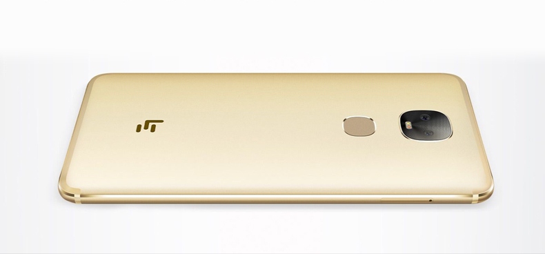 leeco-Le-Pro-3-AI-Edition-6.jpg