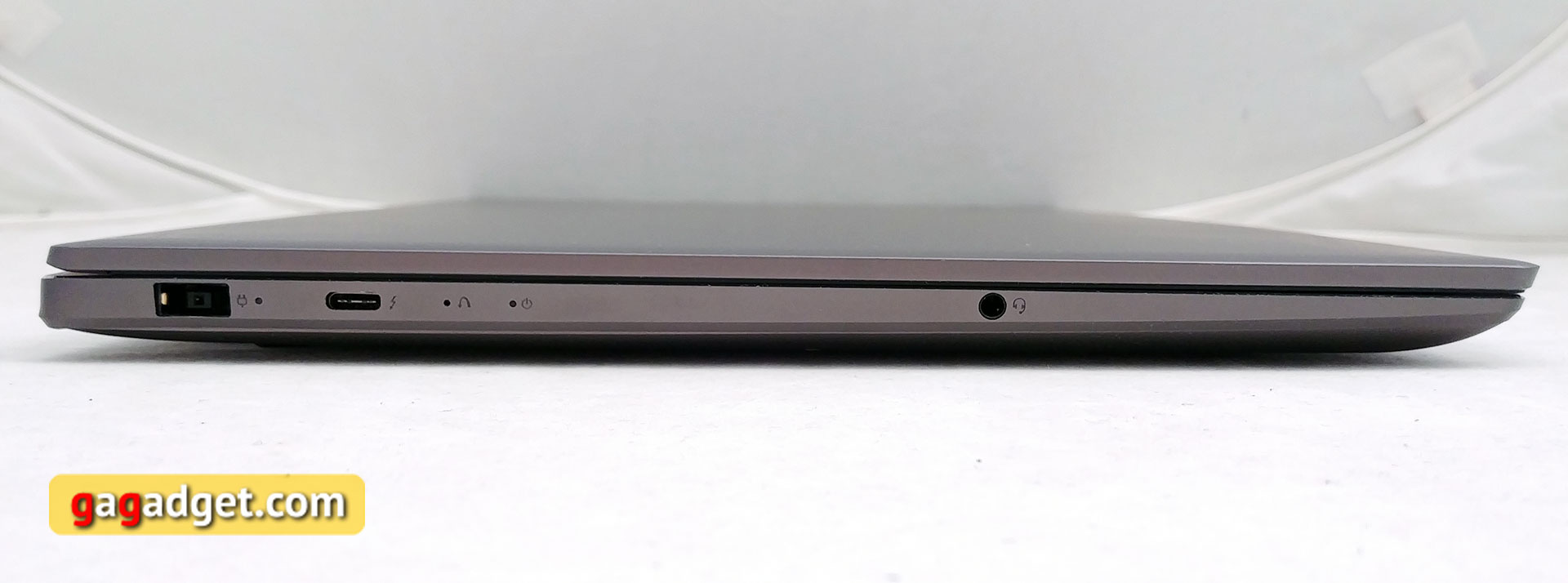 lenovo-ideapad-720s-15ikb-08.jpg