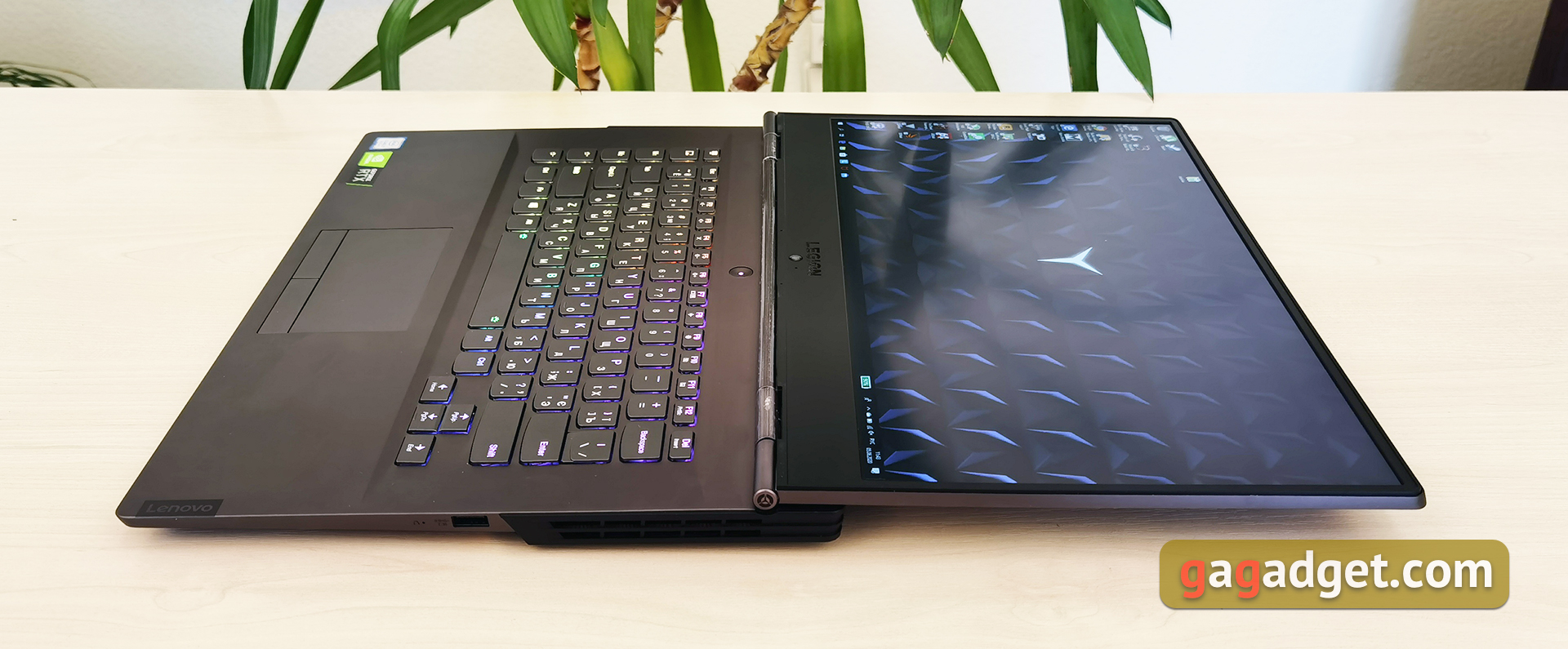 Обзор Lenovo Legion Y740: мощь RTX в стильном корпусе-25