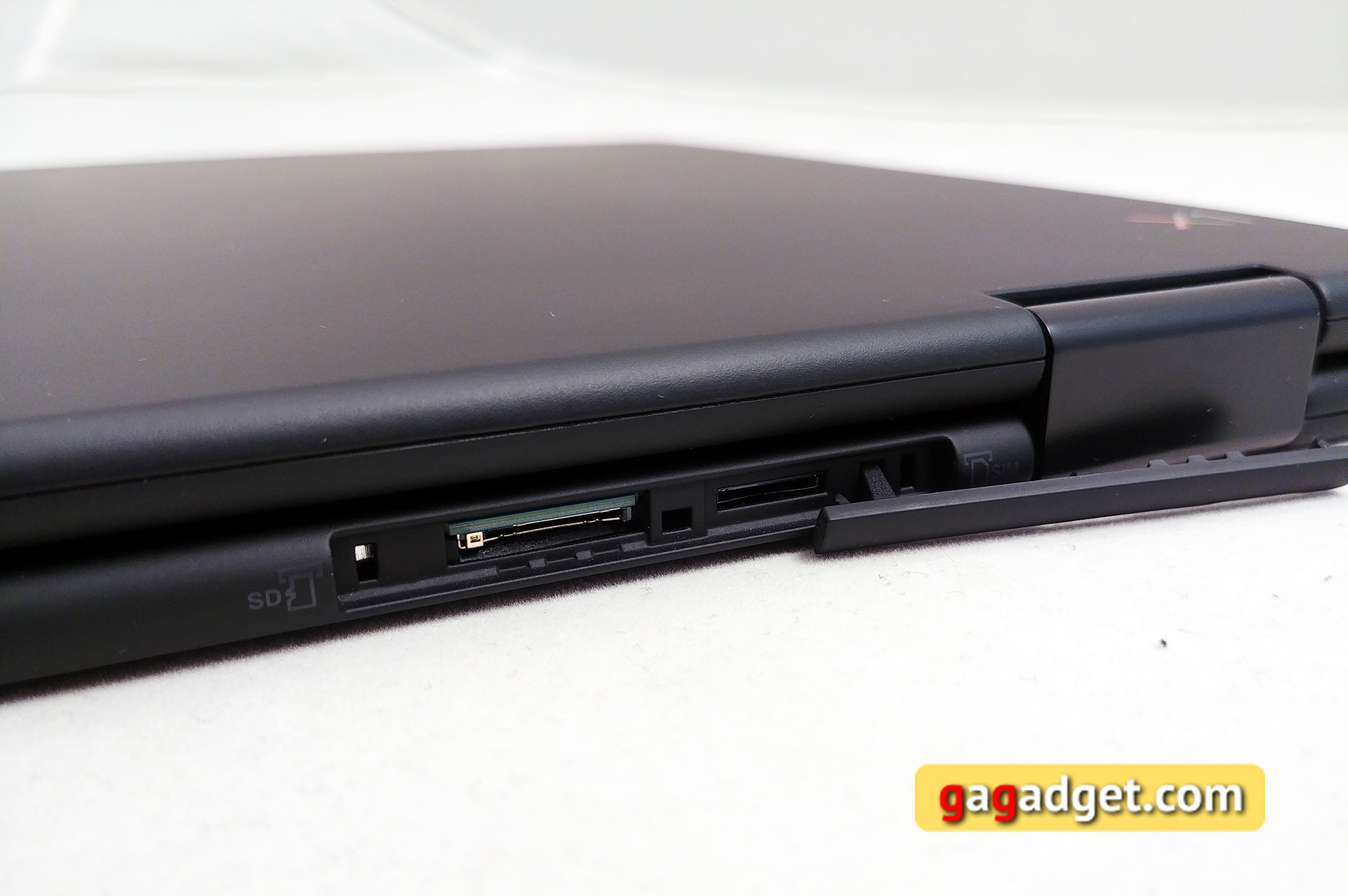 lenovo-thinkpad-x1-yoga-3-gen-10.jpg