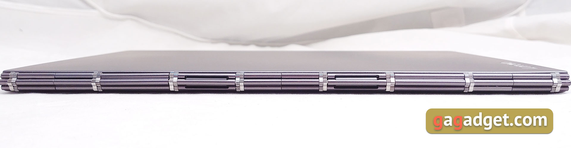 lenovo-yoga-book-c930-13.jpg