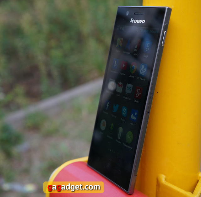 Обзор Lenovo K900: начало атомного века  