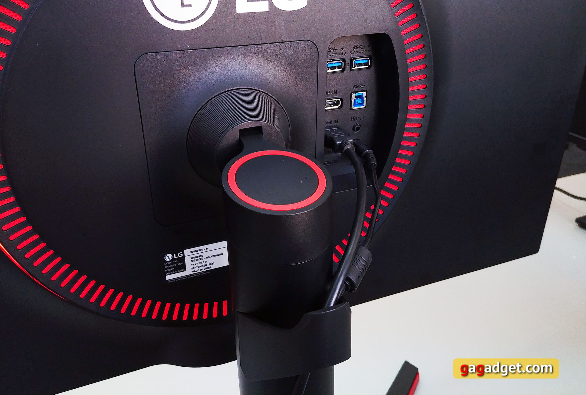 lg-32gk850g-20.jpg