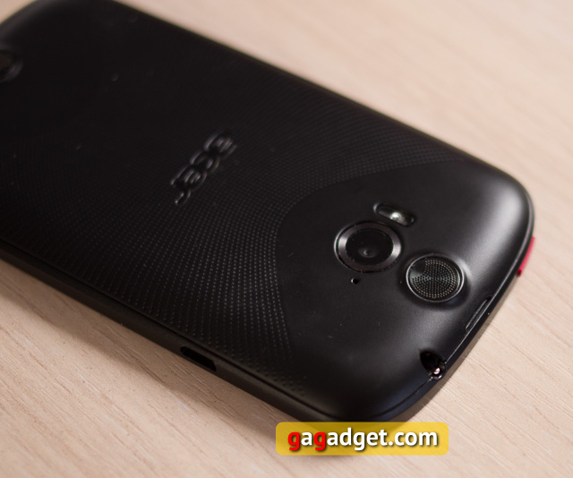 Предварительный обзор Android-смартфона Acer Liquid E1 Duo-4
