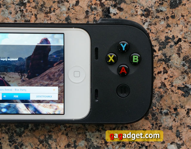 Обзор чехла-контроллера для iPhone Logitech PowerShell Controller + Battery-10