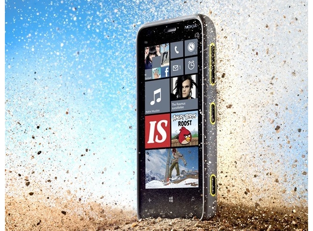 Nokia начала продажи Lumia 620 Protected Edition с защитой от пыли и брызг