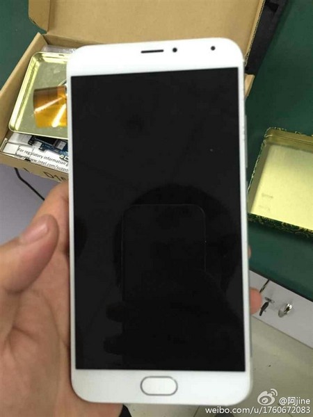 Возможные живые фото и характеристики будущего флагмана Meizu MX5-3
