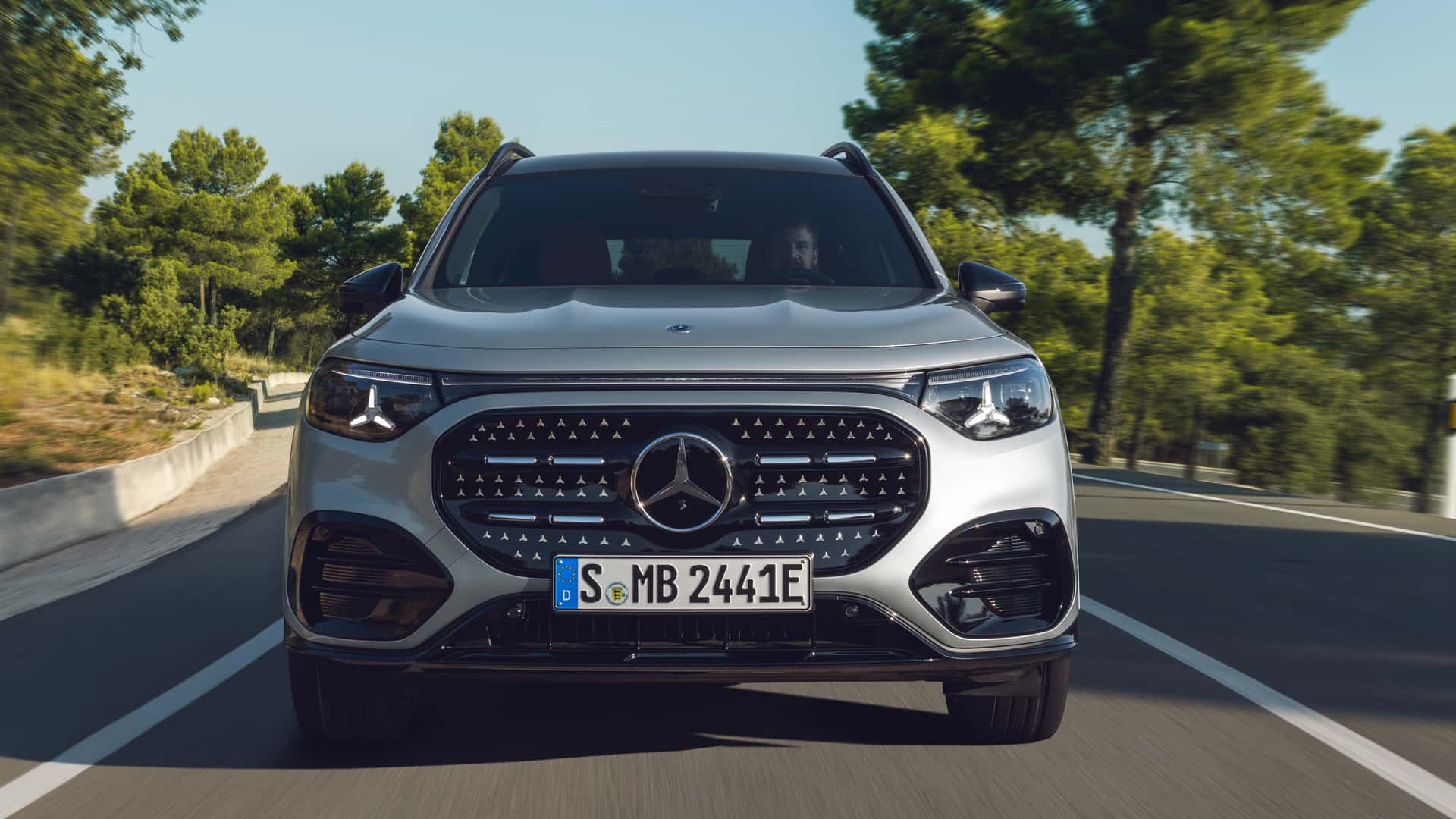 New Mercedes-Benz GLB 2026 - Rear View