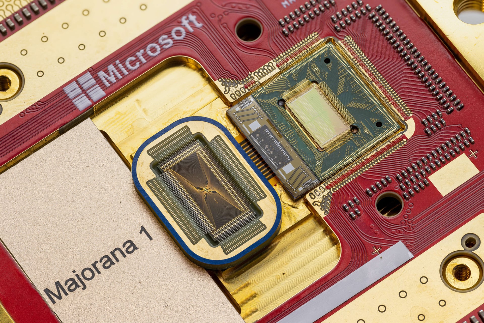Чіп для квантових обчислень Majorana 1. Джерело: Microsoft