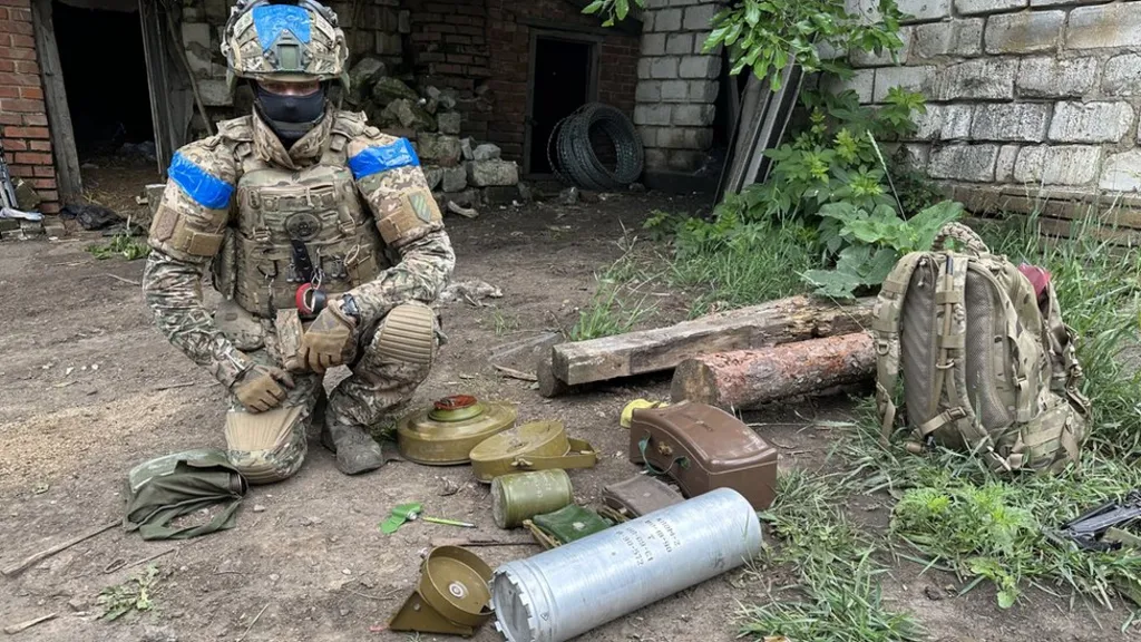 Anti-tank mines
