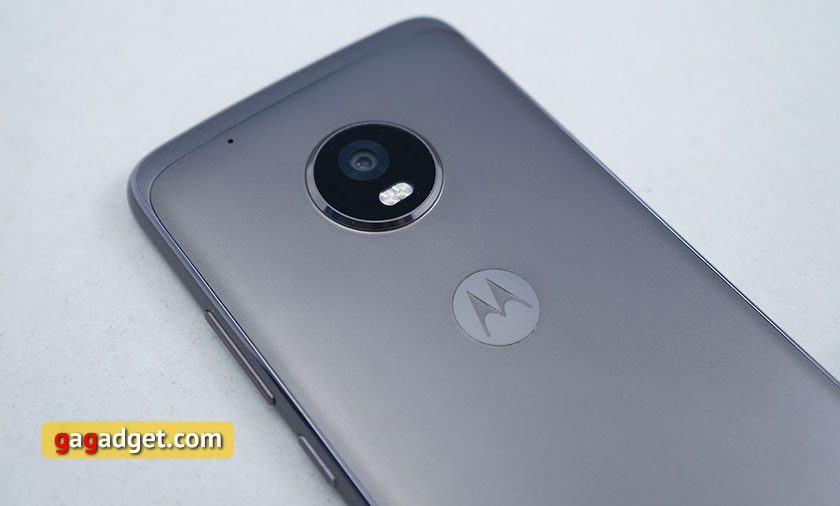 Обзор смартфона Moto G5 Plus: гармония и баланс-14