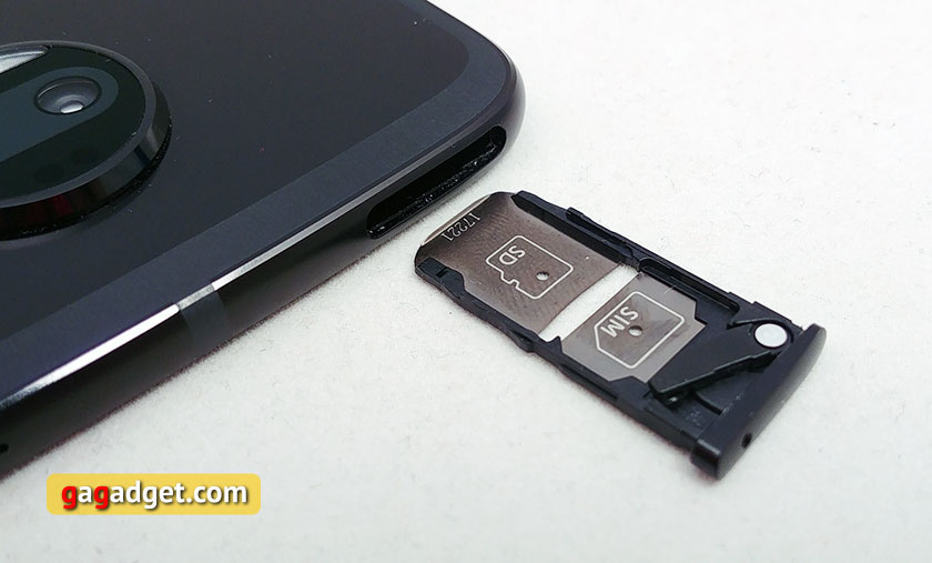 moto-z2-force-10.jpg