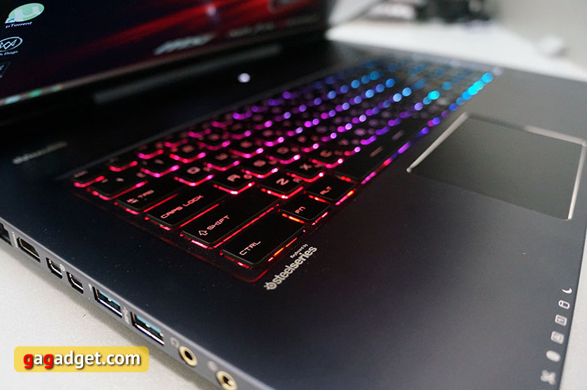Обзор игрового ноутбука MSI GS70 2QE Stealth Pro с тонким металлическим корпусом-10