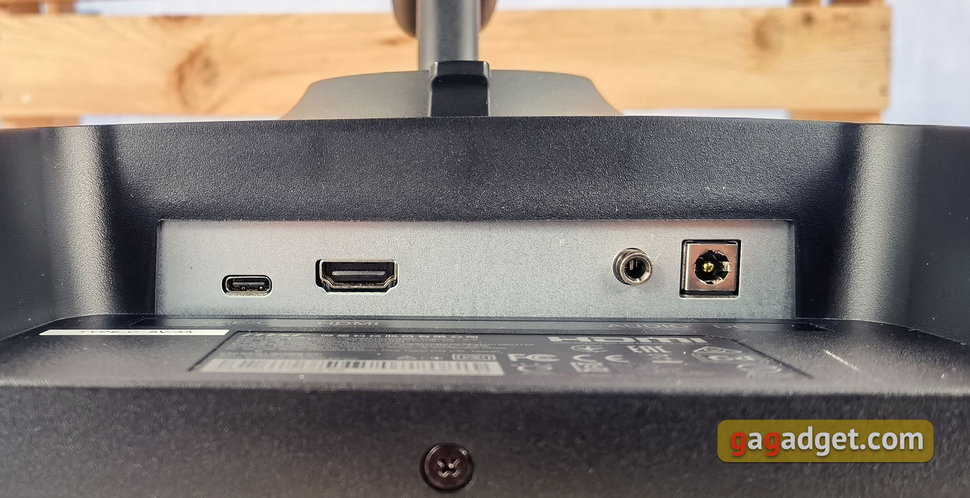Présentation du MSI Modern MD271P : moniteur de bureau 75 Hz-13