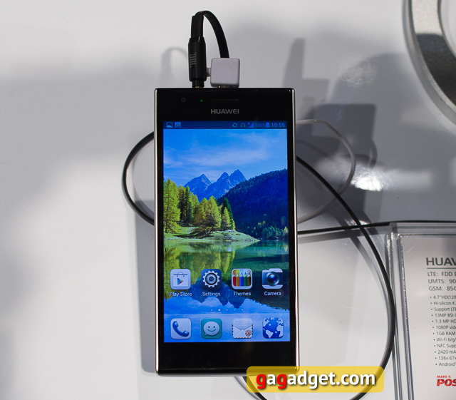 Стенд Huawei на MWC 2013 своими глазами-2 Стенд Huawei на MWC 2013 своими глазами-2