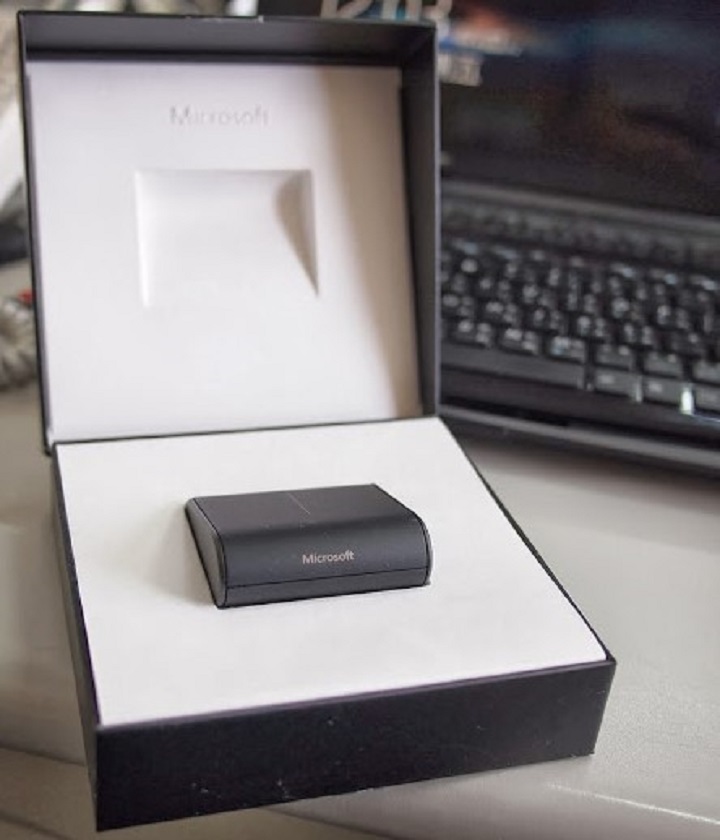 Обзор мыши Microsoft Wedge Surface Edition: мал золотник да дорог-2