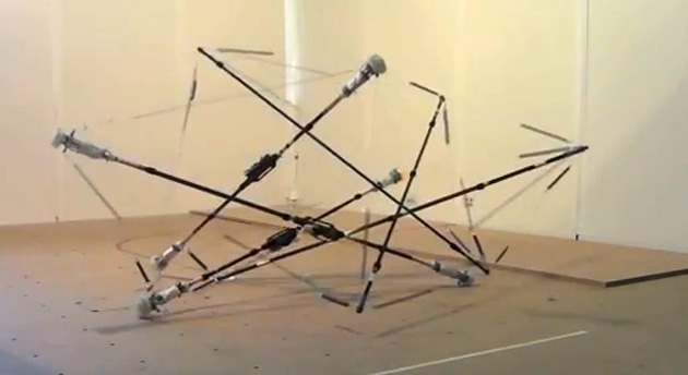 NASA разработала робота Super Ball Bot, состоящего из гибких и жестких элементов