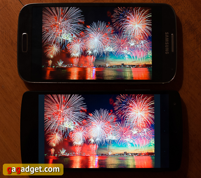Первый взгляд на Android-смартфон Google Nexus 5-12