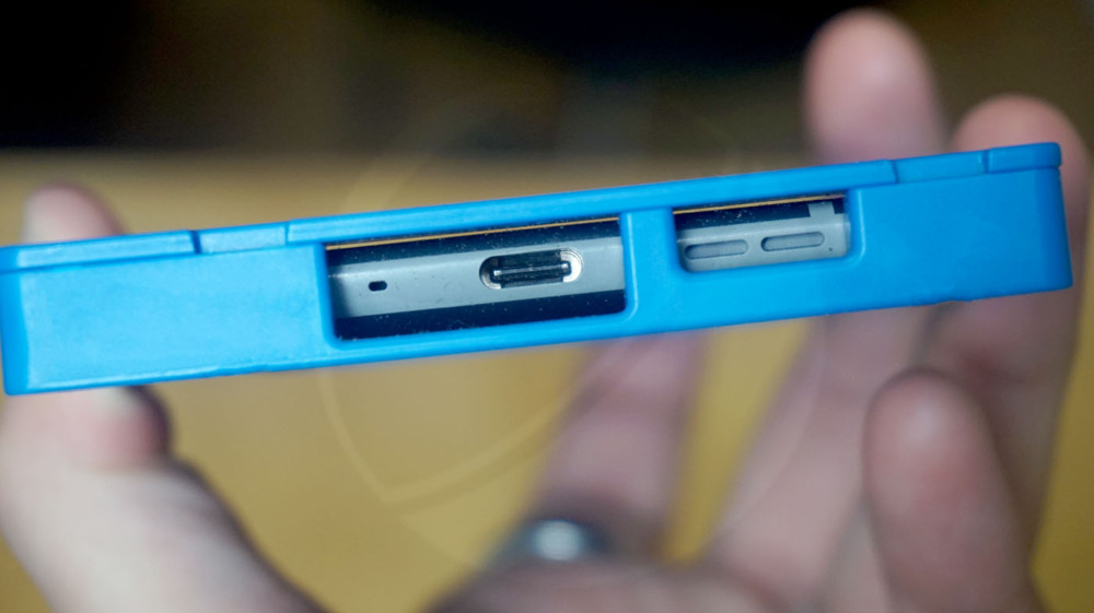 nokia-9-prototype-3.jpg