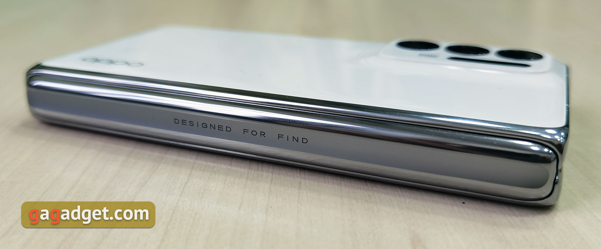 OPPO Find N Review: a Foldable Smartphone with Wrinkle-Free Display-17