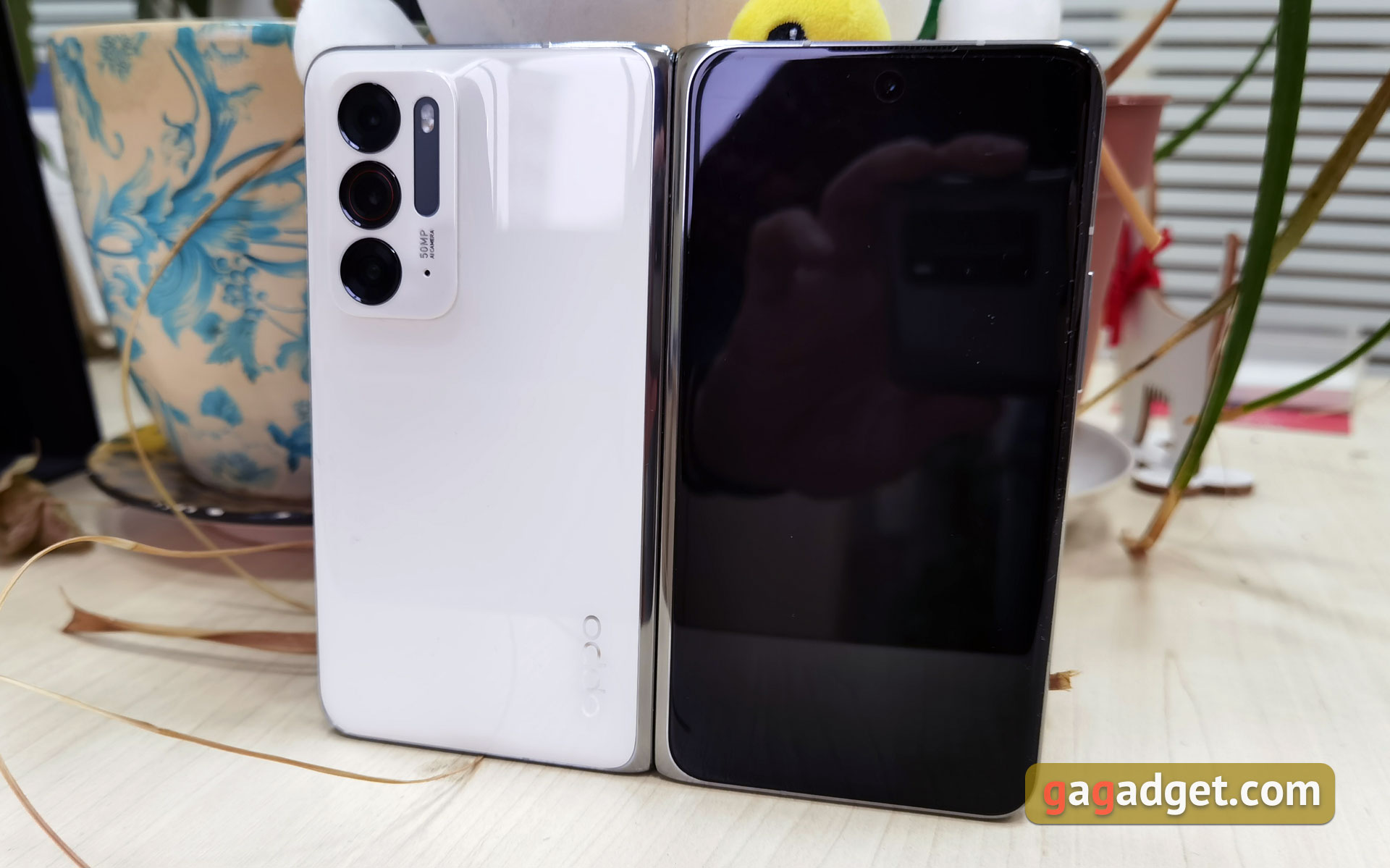 OPPO Find N Review: a Foldable Smartphone with Wrinkle-Free Display-19