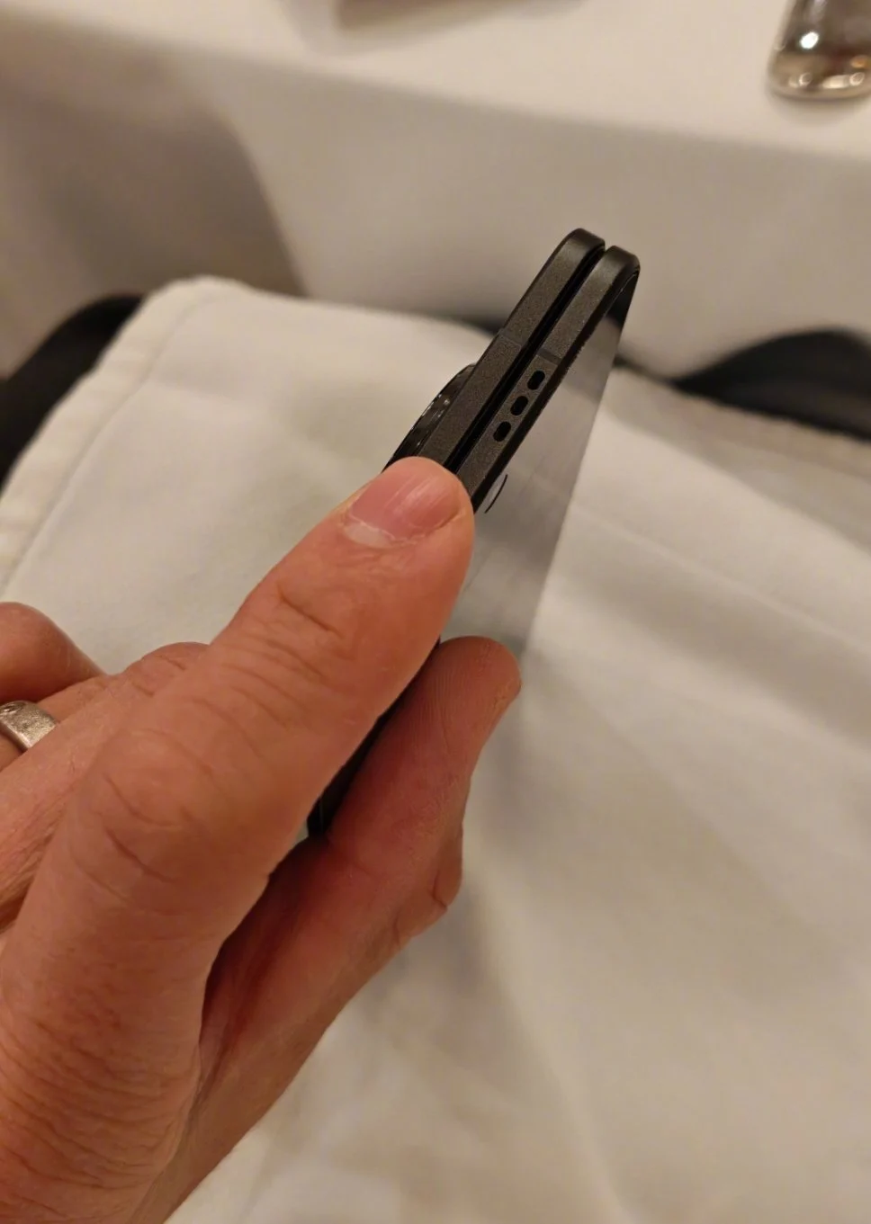 Oppo Find N5: додаткове зображення