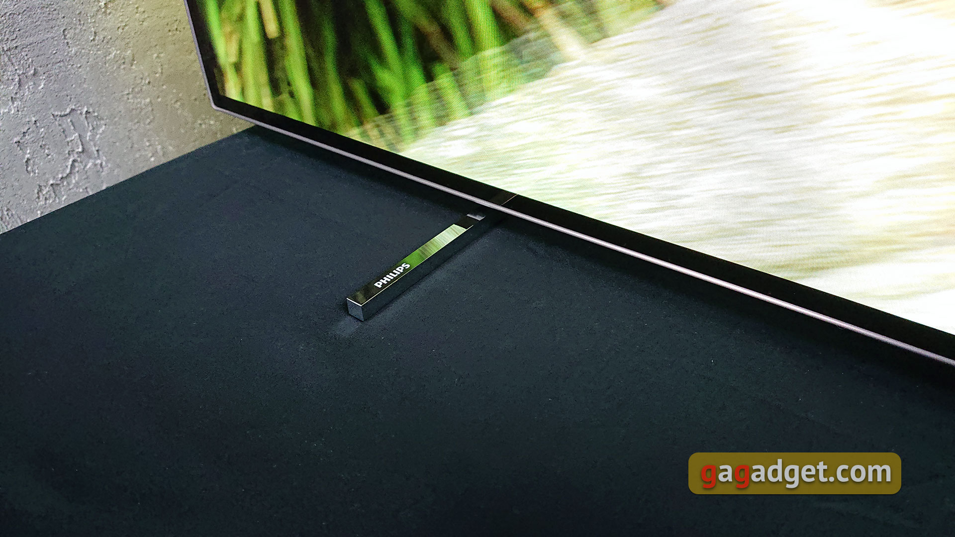 philips-55oled803-06.jpg