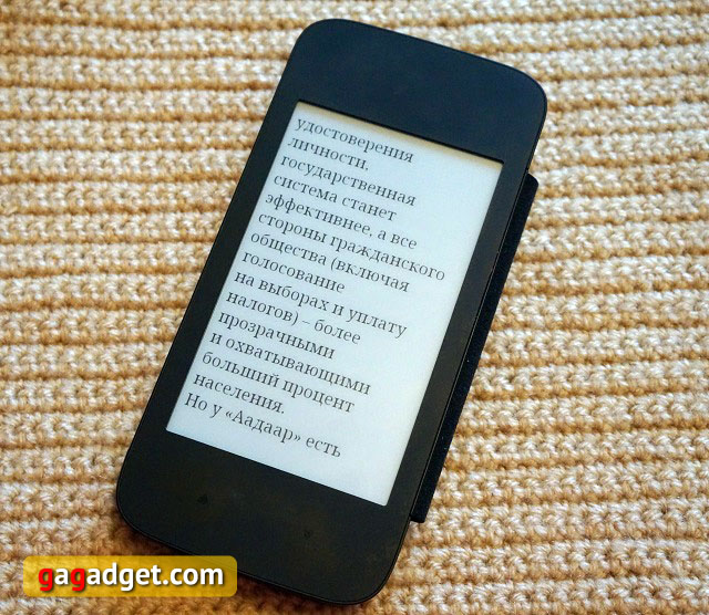 Обзор обложки PocketBook CoverReader с дисплеем E-Ink для Samsung Galaxy S4 