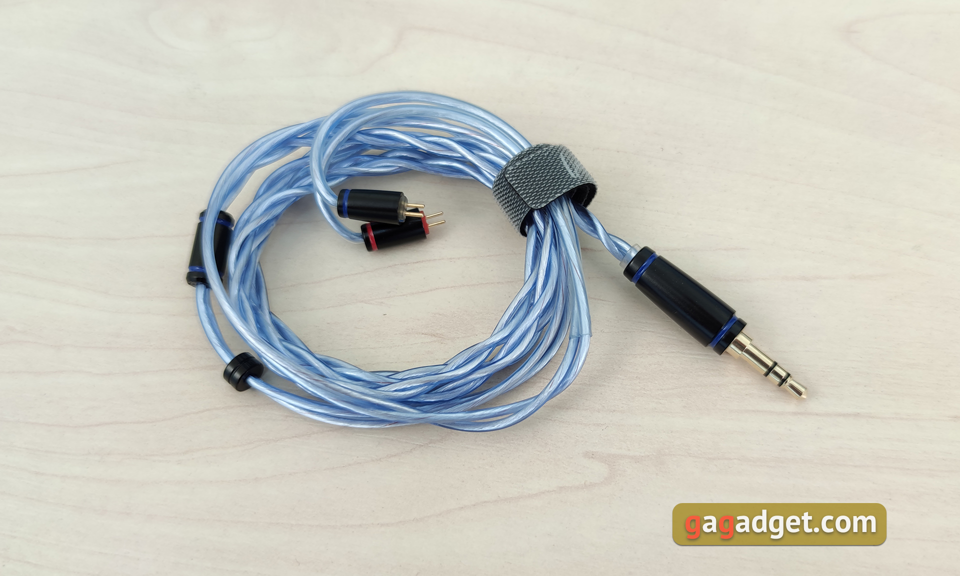 Обзор наушников Queen of Audio Mojito: освежающий коктейль из шести арматурных излучателей-14