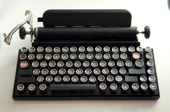 Превращаем планшет в печатную машинку: Bluetooth-клавиатура Qwerkywriter в ретро-стиле-2
