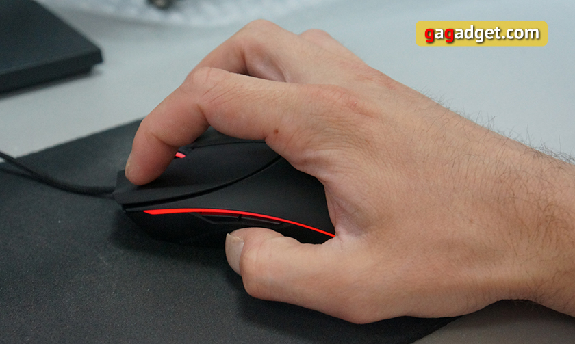 Гремучая змея нового поколения: обзор мышки Razer Diamondback-14