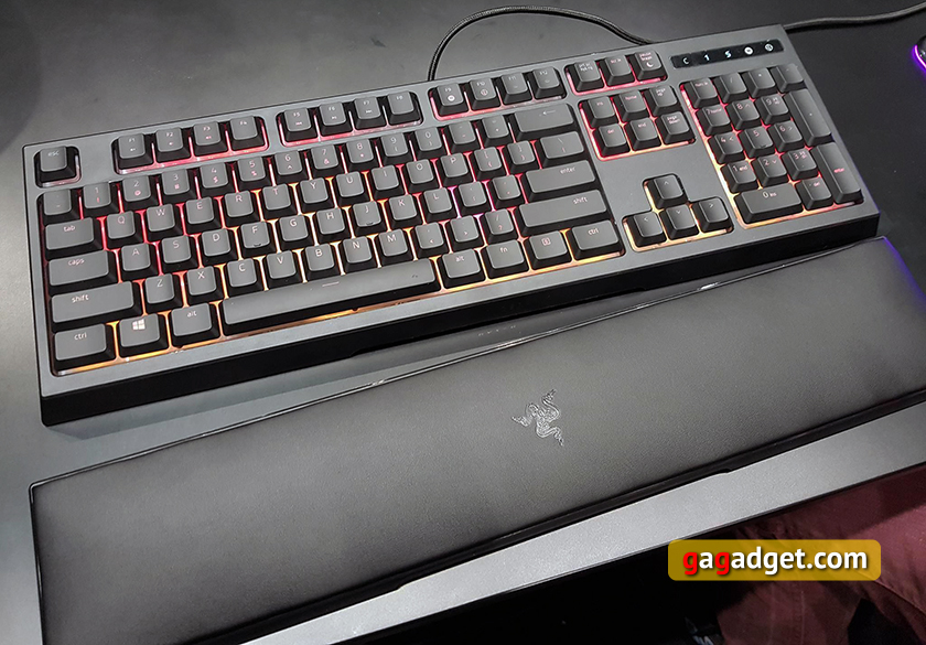 IFA 2016: "революционная" игровая клавиатура Razer Ornata и чудо-камера Stargazer своими глазами-6