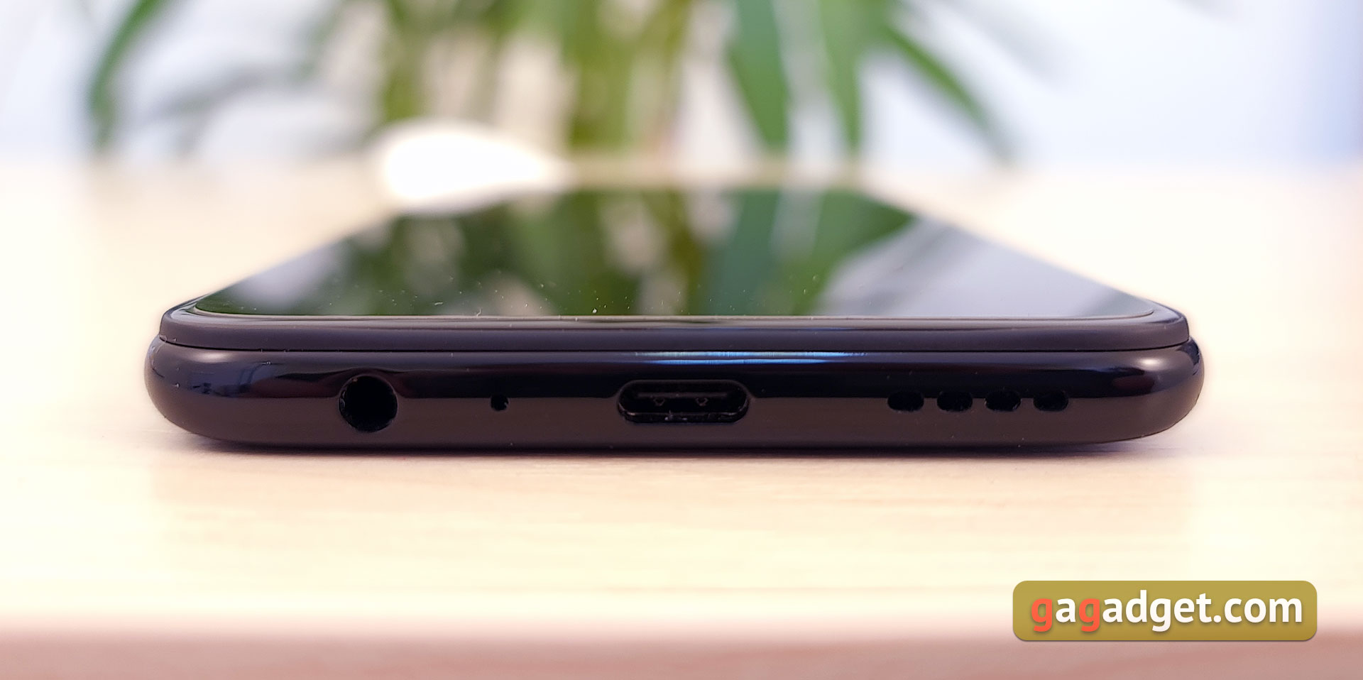 Обзор realme 6 Pro: шесть камер за 9000 гривен-12
