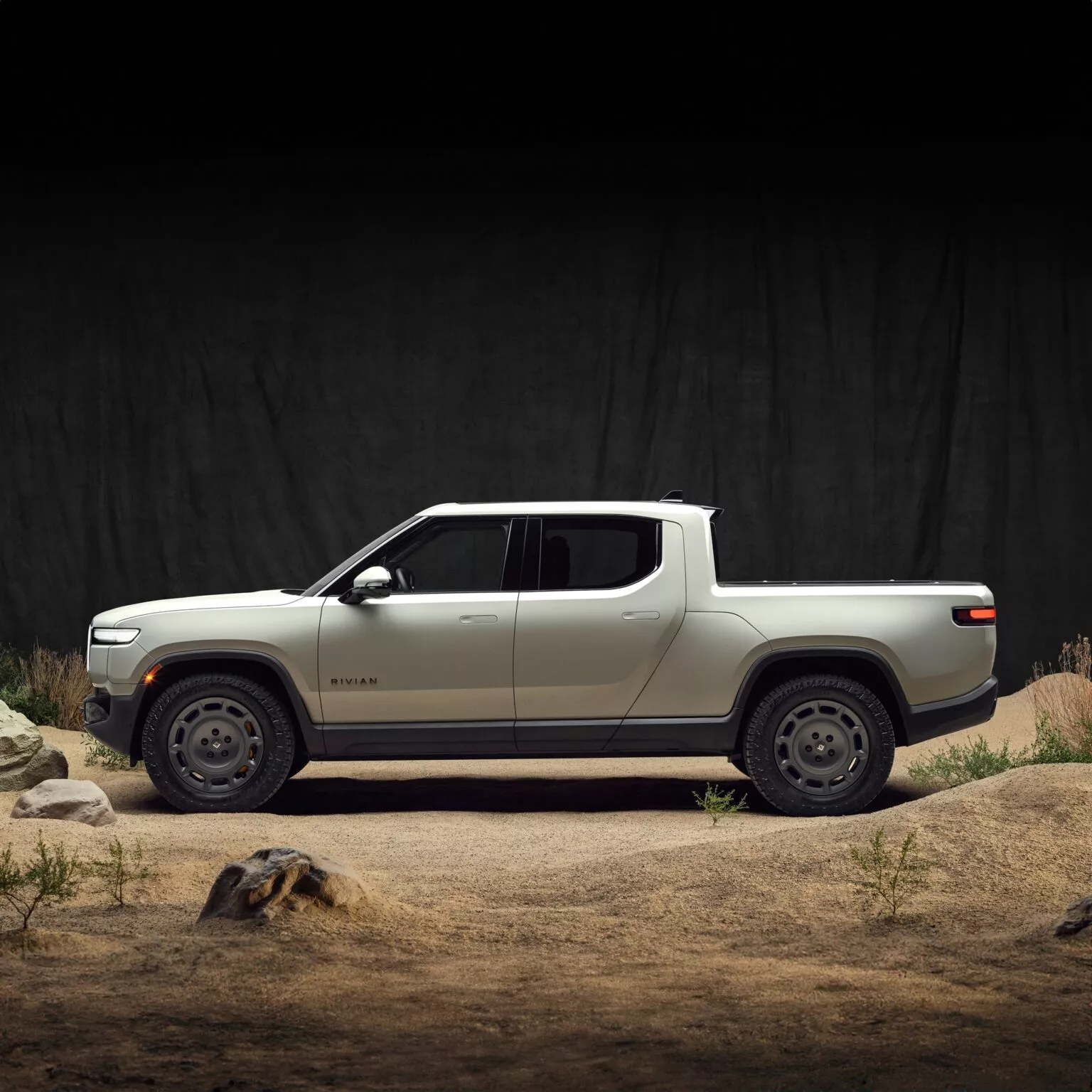 Rivian R1 Dune Edition with Desert Background