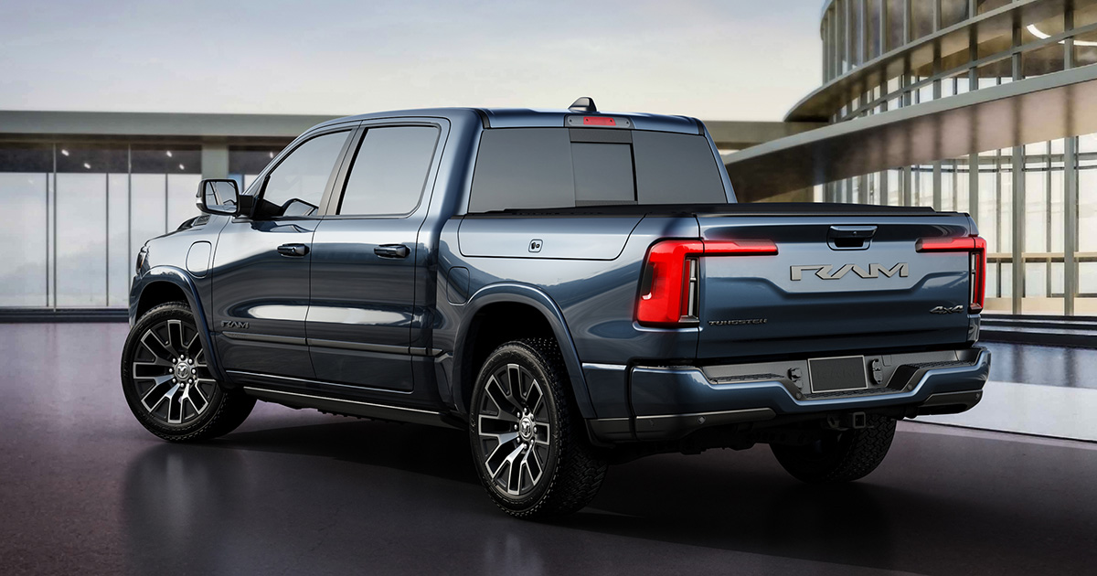 Пікап Ram 1500 у шоу-румі