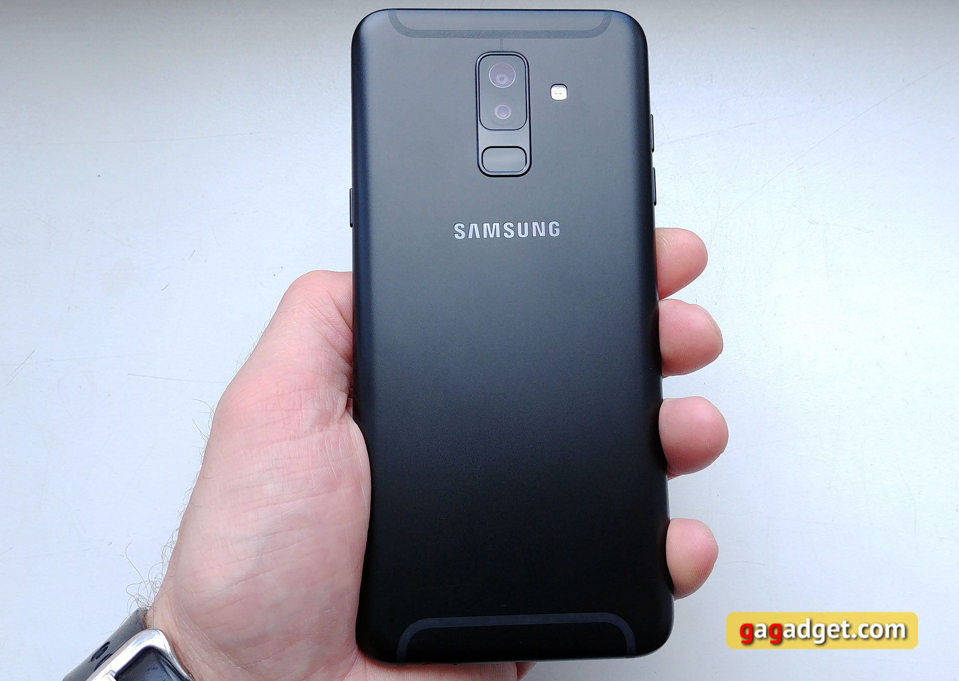 samsung-galaxy-a6-plus-10.jpg